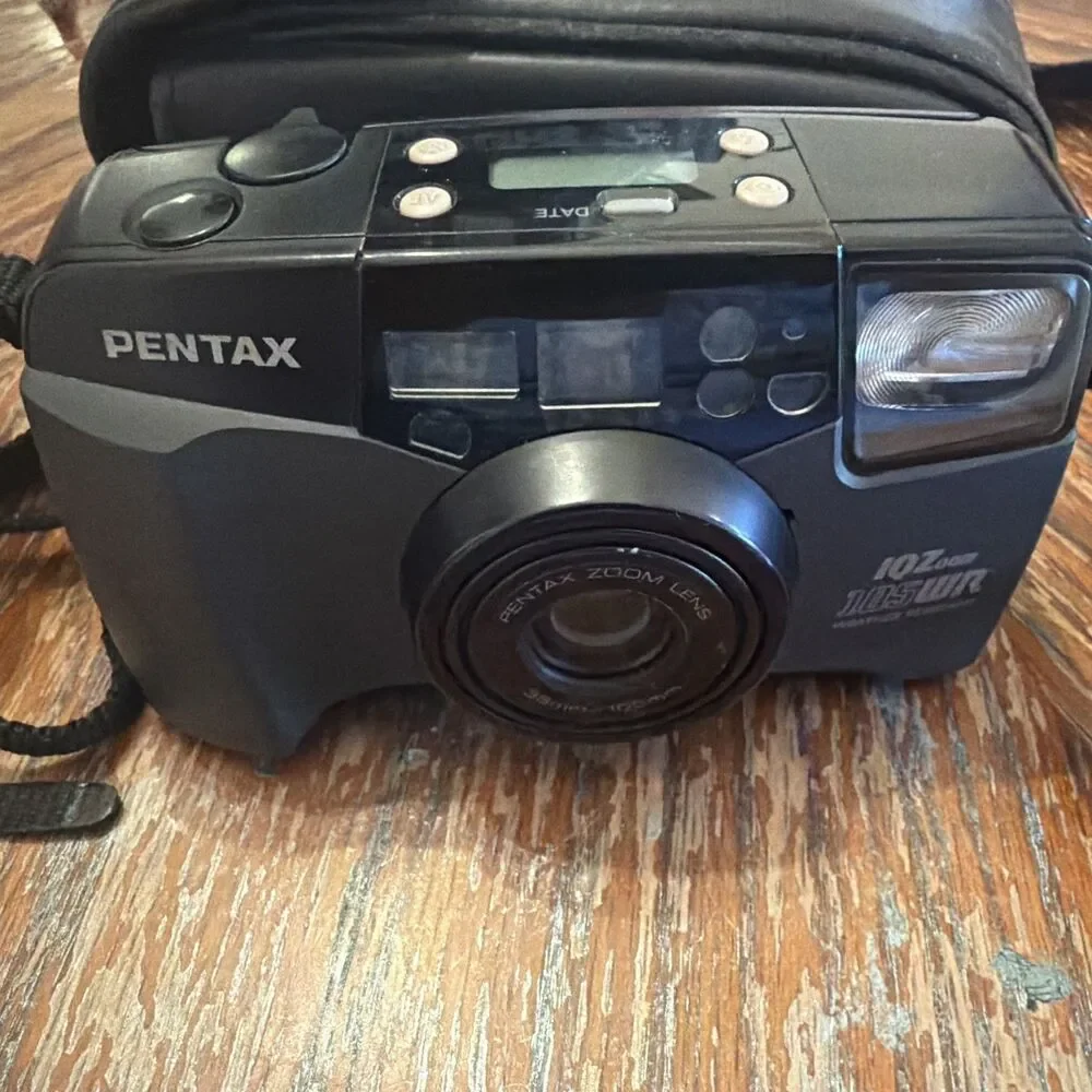 Pentax IQZoom 105WR Weather Resistant Film Camera w/ Case- Tested & Works